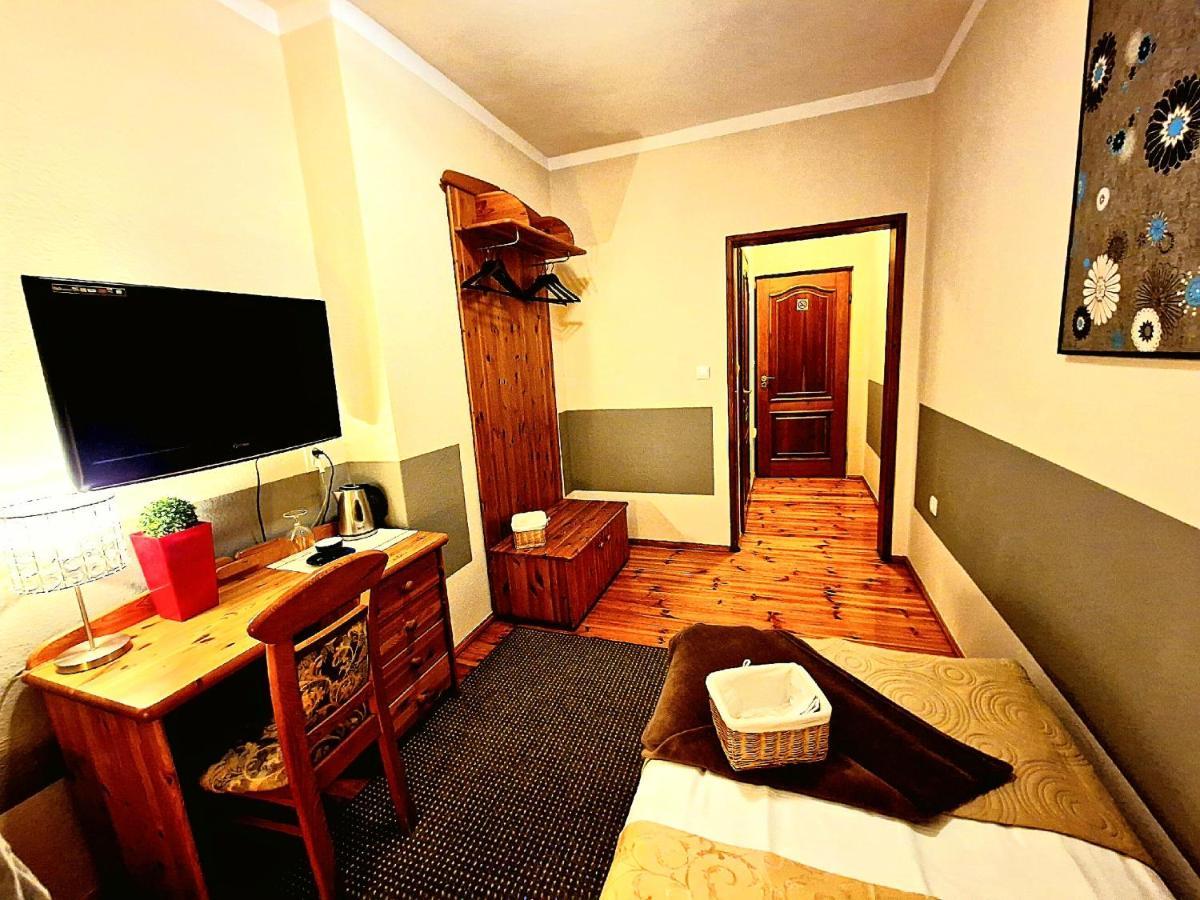 Cieszynski Boutique Hotel & Spa Stare Miasto Cieszyn 치에신 외부 사진