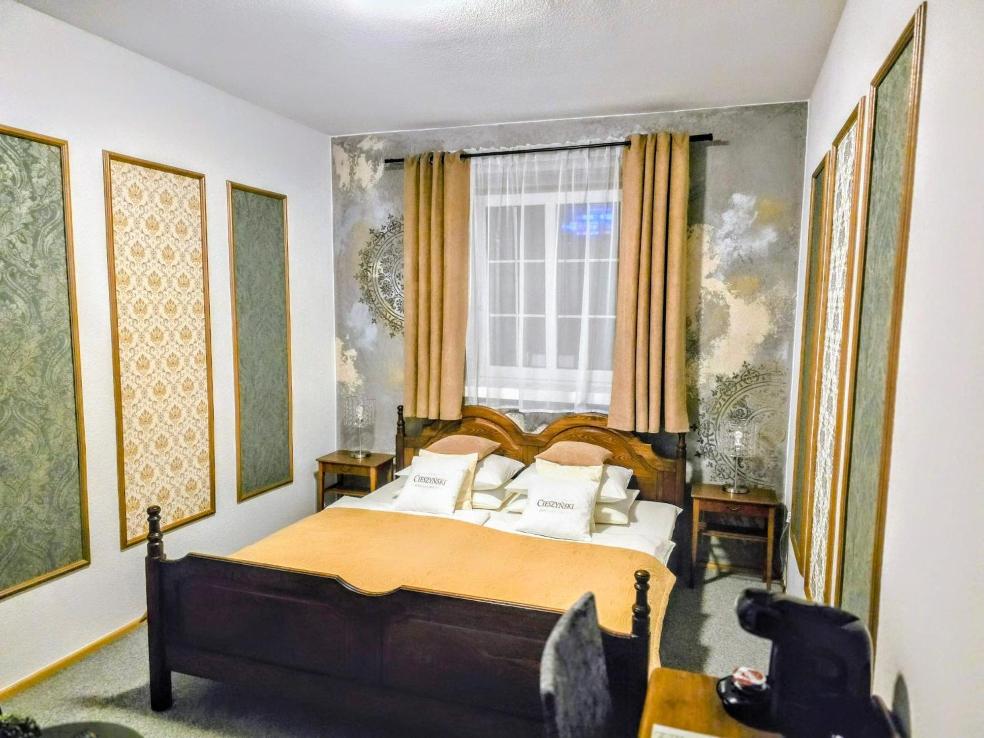 Cieszynski Boutique Hotel & Spa Stare Miasto Cieszyn 치에신 외부 사진